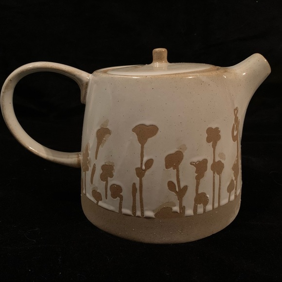 Hand painted Teapot from Anthropologie